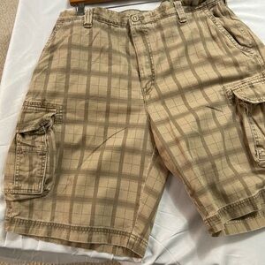 Izod Beige Plaid Shorts